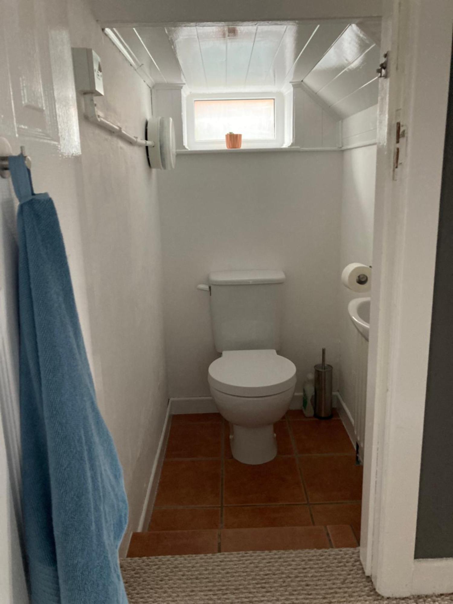 Cosy At Cumberland - Double Room With Shared Bathroom Dundonald  Eksteriør billede
